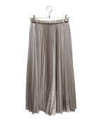 UNITED ARROWSユナイテッドアローズ）の古着「サテンアコーディオンプリーツスカート」｜アイボリー