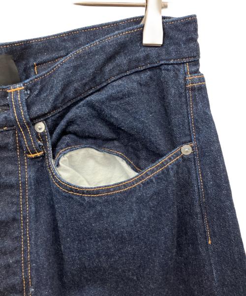 ES:S（エス）ES:S (エス) CINCH BACK BAGGY JEANS インディゴ サイズ:34の古着・服飾アイテム