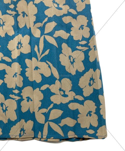 SHIPS（シップス）SHIPS (シップス) 花柄 サイド プリーツ フレンチスリーブ ワンピース ブルー サイズ:Mの古着・服飾アイテム