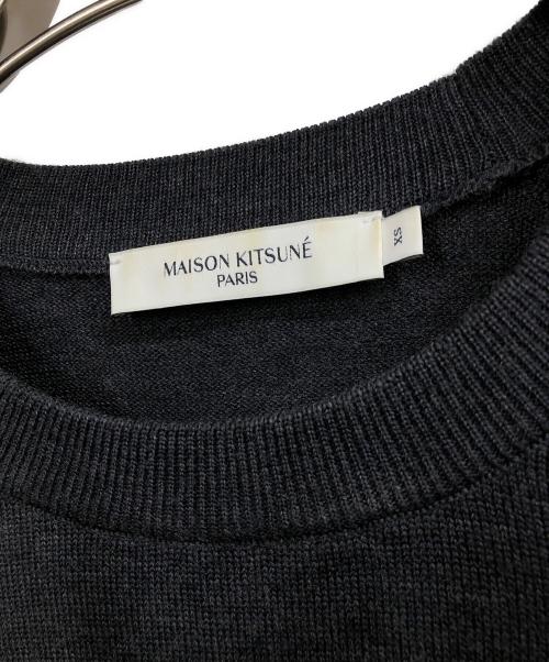 maison kitsune（メゾンキツネ）MAISON KITSUNE (メゾンキツネ) FOX HEAD パッチニットワンピース グレー サイズ:XSの古着・服飾アイテム