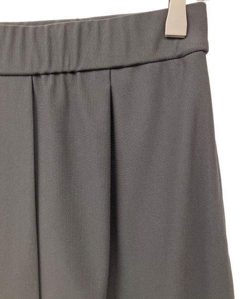 MOGA（モガ）MOGA (モガ) トリアセハイテンションIラインスカート グレー サイズ:2の古着・服飾アイテム