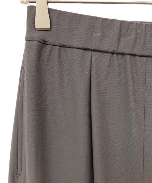MOGA（モガ）MOGA (モガ) トリアセハイテンションIラインスカート グレー サイズ:2の古着・服飾アイテム