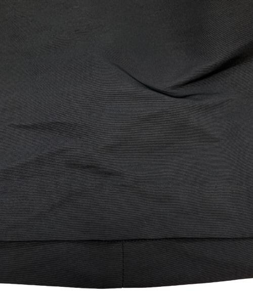 MALLOW BLUE（マロウブルー）MALLOW BLUE (マロウブルー) コクーンミニスカート ブラック サイズ:FREE 未使用品の古着・服飾アイテム