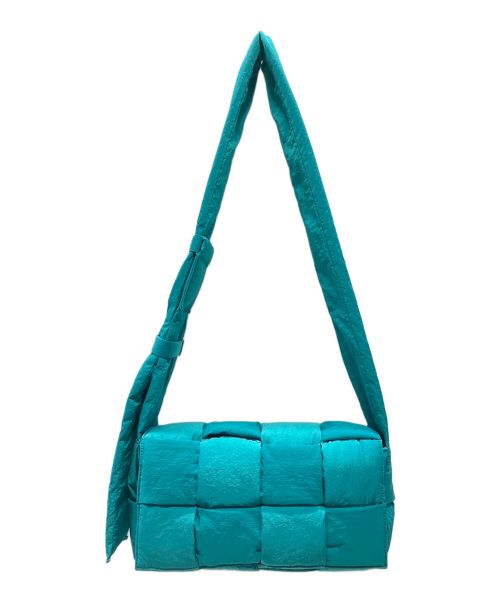 BOTTEGA VENETA（ボッテガベネタ）BOTTEGA VENETA (ボッテガベネタ) パデット カセット テック マキシイントレチャート ショルダーバッグ ブルー サイズ:スモール/28の古着・服飾アイテム