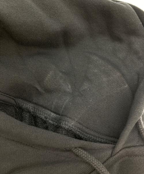 Carhartt WIP（カーハート ワークインプログレス）Carhartt WIP (カーハート ワークインプログレス) HOODED STEREO SWEAT ブラック サイズ:Mの古着・服飾アイテム