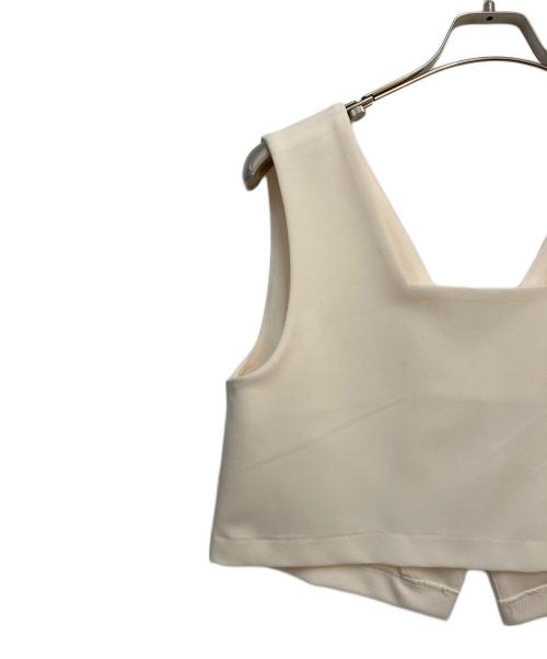 machatt（マチャット）machatt (マチャット) クロップドベスト アイボリー サイズ:Freeの古着・服飾アイテム