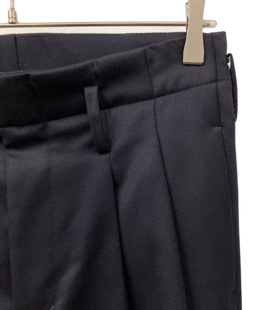 MAISON EUREKA（メゾンエウレカ）MAISON EUREKA (メゾンエウレカ) CROPPED CARGO ネイビー サイズ:Sの古着・服飾アイテム