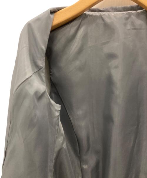 CHESTY（チェスティ）CHESTY (チェスティ) 2WAYトレンチジレ グレー サイズ:1の古着・服飾アイテム