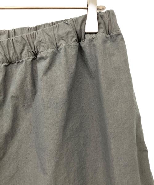 N.HOOLYWOOD（エヌ ハリウッド）N.HOOLYWOOD (エヌ ハリウッド) TAPERED EASY PANTS グレー サイズ:40の古着・服飾アイテム