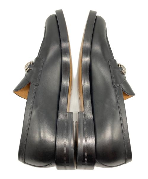 GUCCI（グッチ）GUCCI (グッチ) ホースビットローファー ブラック×シルバー サイズ:7 1/2の古着・服飾アイテム