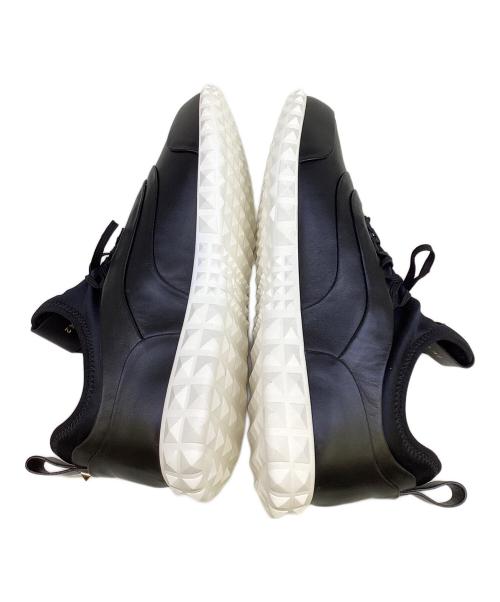 VALENTINO GARAVANI（ヴァレンティノ・ガラヴァーニ）VALENTINO GARAVANI (ヴァレンティノ・ガラヴァーニ) ローカットスニーカー ブラック サイズ:SIZE42の古着・服飾アイテム