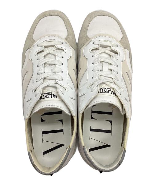 VALENTINO GARAVANI（ヴァレンティノ・ガラヴァーニ）VALENTINO GARAVANI (ヴァレンティノ・ガラヴァーニ) ドライビングシューズ ホワイト×グレー サイズ:42の古着・服飾アイテム