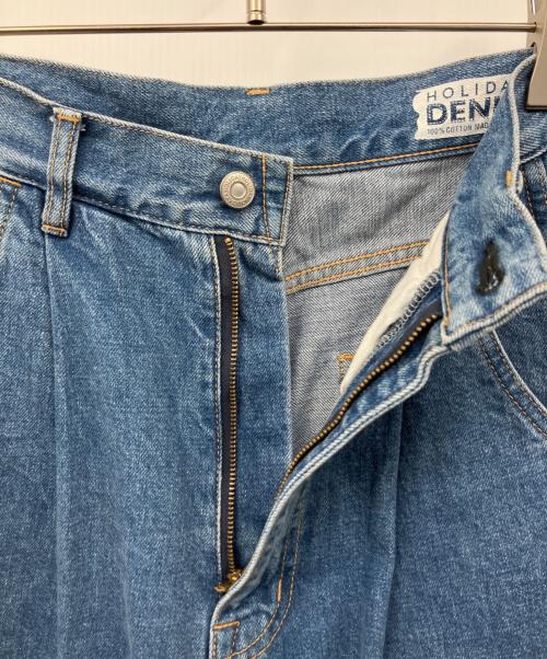 holiday（ホリデー）HOLIDAY (ホリデー) TUCK DENIM PANTS インディゴの古着・服飾アイテム