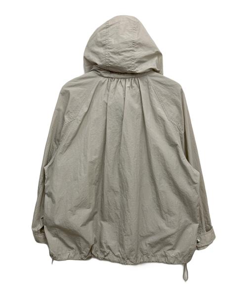 NOLLEY'S（ノーリーズ）NOLLEY'S (ノーリーズ) ウォッシャブルタフタパッカブルライトマウンテンパーカー グレイッシュベージュ サイズ:38の古着・服飾アイテム