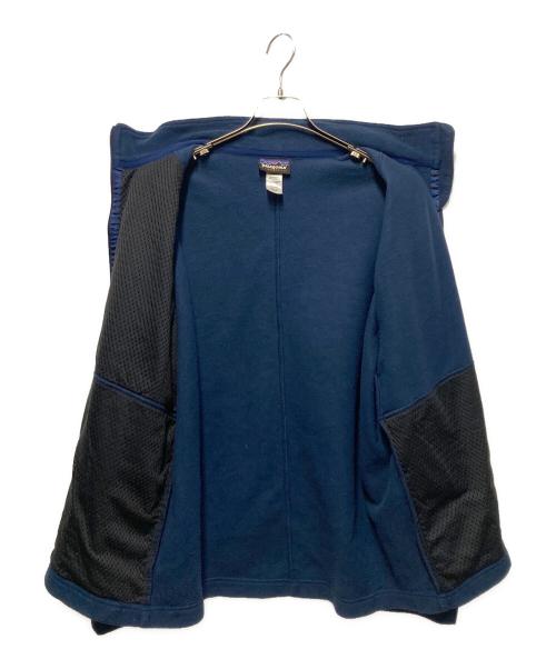 Patagonia（パタゴニア）Patagonia (パタゴニア) シンチラフリースジャケット ネイビー サイズ:Ｌの古着・服飾アイテム
