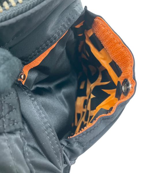 COMME des GARCONS（コムデギャルソン）COMME des GARCONS (コムデギャルソン) PORTER (ポーター) HELMET BAG(S) ブラック×オレンジの古着・服飾アイテム
