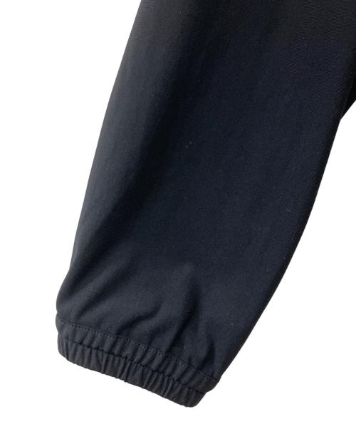 F.O.B FACTORY（エフオービー ファクトリー）F.O.B FACTORY (エフオービー ファクトリー) デパーチャーパーカー ブラック サイズ:Sの古着・服飾アイテム