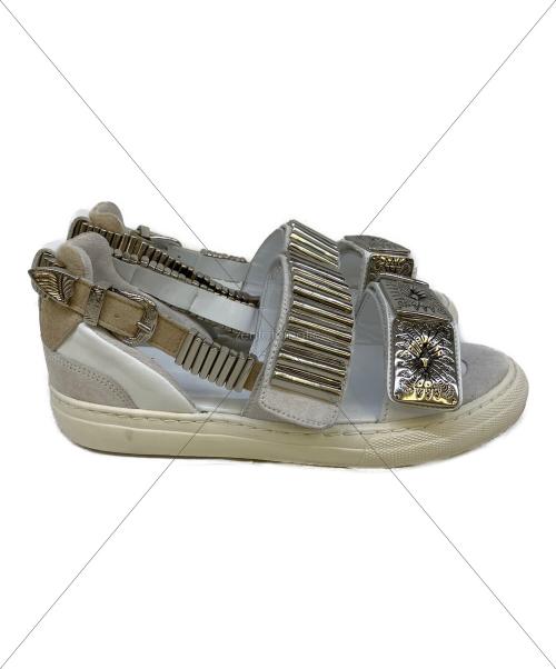TOGA PULLA（トーガ プルラ）TOGA PULLA (トーガ プルラ) METAL SNEAKER SANDALS ホワイト サイズ:35の古着・服飾アイテム