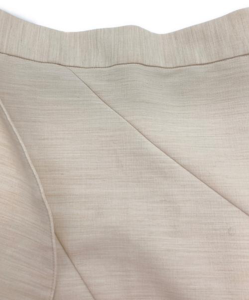AKIRA NAKA（アキラナカ）AKIRA NAKA (アキラナカ) Sheila wave panel SK IV ベージュ サイズ:2 未使用品の古着・服飾アイテム