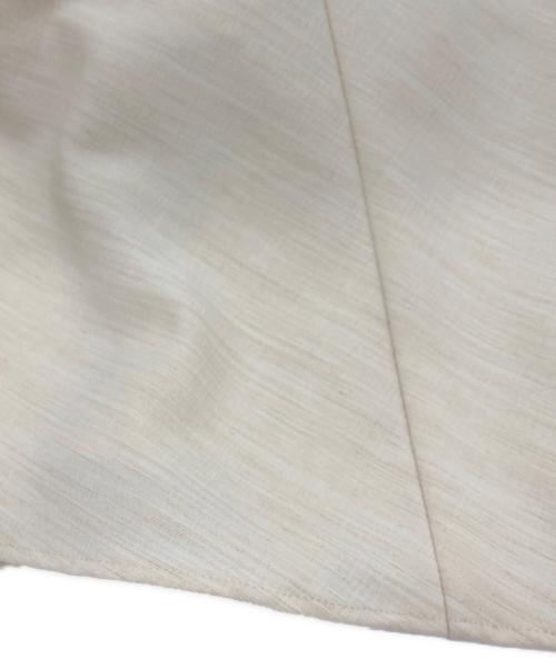 AKIRA NAKA（アキラナカ）AKIRA NAKA (アキラナカ) Sheila wave panel SK IV ベージュ サイズ:2 未使用品の古着・服飾アイテム
