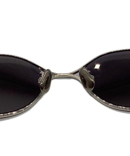 YUICHI TOYAMA（ユウイチトヤマ）YUICHI TOYAMA　 (ユウイチトヤマ) Wassily サングラス シルバー×ブラック サイズ:46□21-145の古着・服飾アイテム