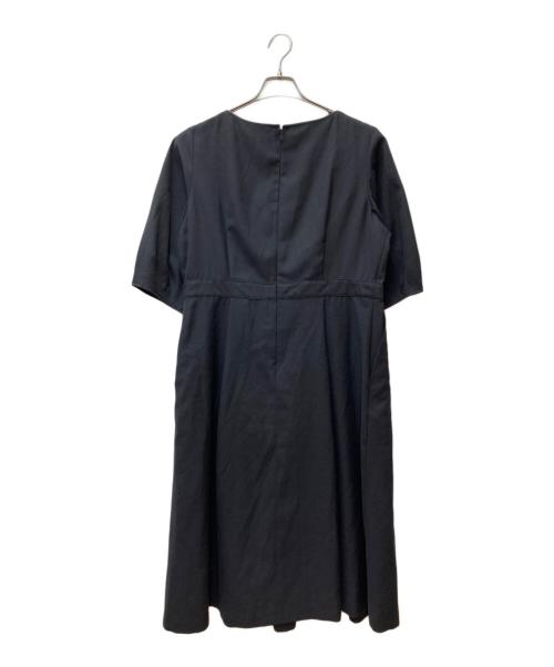 23区（ニジュウサンク）23区 (ニジュウサンク) ドライタッチスラブツイルワンピース ネイビー サイズ:44の古着・服飾アイテム