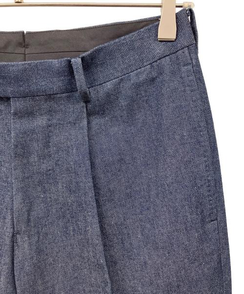 BEAMS F（ビームスエフ）BEAMS F (ビームスエフ) コットン 1プリーツ デニム スラックス インディゴ サイズ:42の古着・服飾アイテム