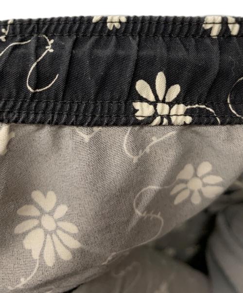 Needles（ニードルズ）Needles (ニードルズ) W.U. Short ブラック×アイボリー サイズ:Lの古着・服飾アイテム