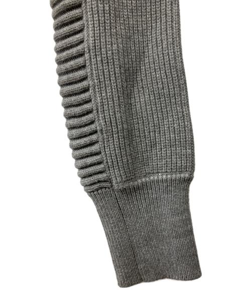 UN3D.（アンスリード）UN3D. (アンスリード) パワーショルダーショートニット グレー サイズ:Fの古着・服飾アイテム