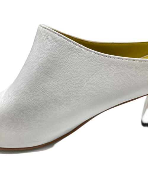 UN3D.（アンスリード）UN3D. (アンスリード) ミュール ホワイト サイズ:37の古着・服飾アイテム