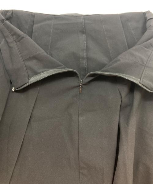 Whim Gazette（ウィムガゼット）Whim Gazette (ウィムガゼット) タフタフレアスカート ブラック サイズ:36の古着・服飾アイテム