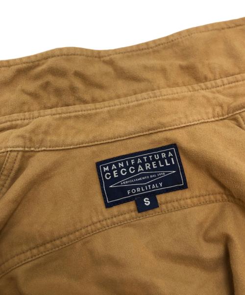 MANIFATTURA CECCARELLI（マニファッツュラ・チェッカレッリ）MANIFATTURA CECCARELLI (マニファッツュラ・チェッカレッリ) モールスキンフィールドシャツ ベージュ サイズ:Sの古着・服飾アイテム