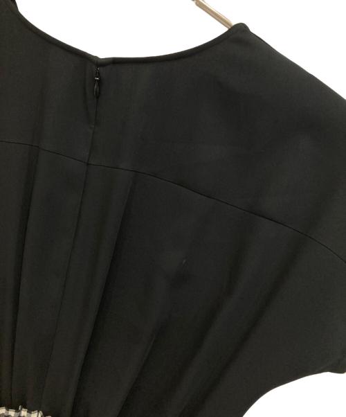 BLUE LABEL CRESTBRIDGE（ブルーレーベルクレストブリッジ）BLUE LABEL CRESTBRIDGE (ブルーレーベルクレストブリッジ) ドッキングワンピース ブラック サイズ:38の古着・服飾アイテム