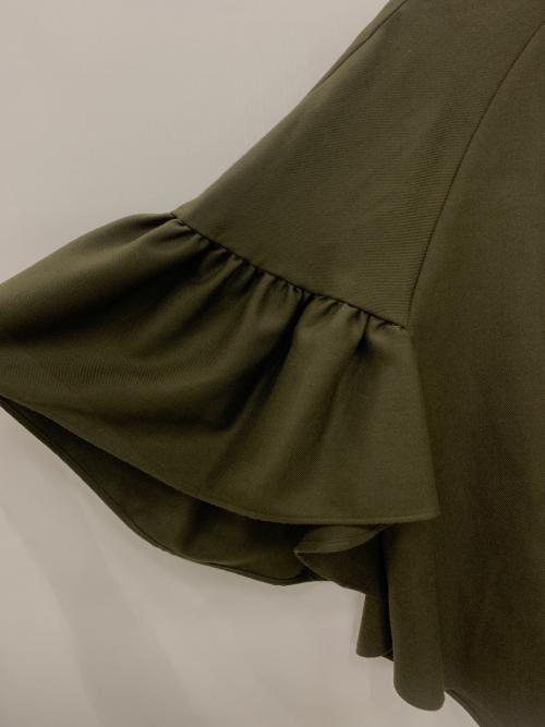 support surface（サポートサーフェス）support surface (サポートサーフェス) ラッフルスリーブシャツ オリーブ サイズ:1の古着・服飾アイテム