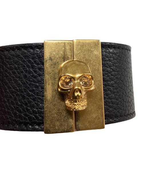 ALEXANDER McQUEEN（アレキサンダーマックイーン）ALEXANDER McQUEEN (アレキサンダーマックイーン) スカルレザーブレスレット ブラックの古着・服飾アイテム