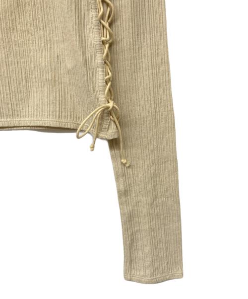 muller of yoshiokubo（ミュラーオブヨシオクボ）muller of yoshiokubo (ミュラーオブヨシオクボ) レースアップ リブ ロングスリーブ トップス アイボリー サイズ:38の古着・服飾アイテム