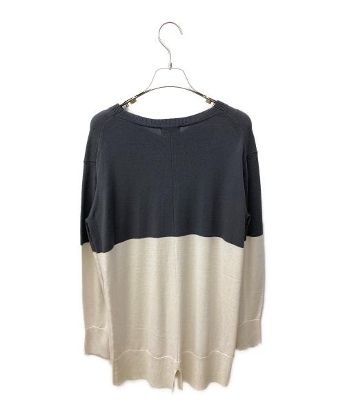 INDIVI（インディヴィ）INDIVI (インディヴィ) Vネックチュニックニット グレー×アイボリー サイズ:34の古着・服飾アイテム