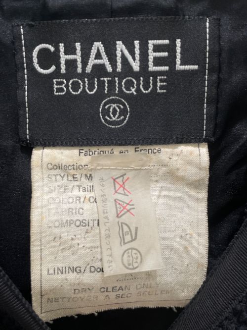 CHANEL（シャネル）CHANEL (シャネル) ココボタンツイードセットアップ ブラック×ゴールド サイズ:FREEの古着・服飾アイテム