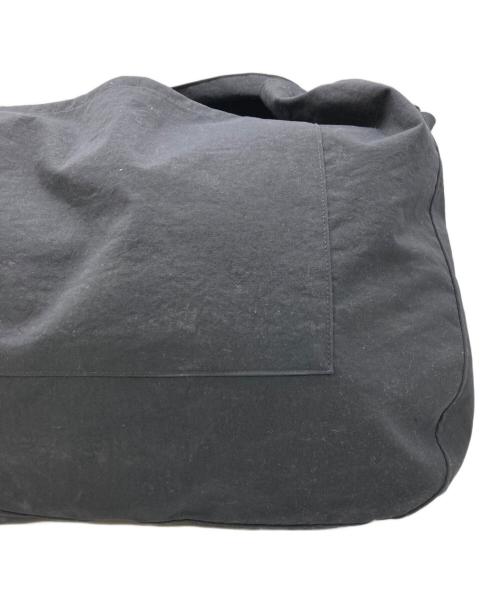 MY（マイ）MY    (マイ) NYLON CANVAS SHOULDER BAG ブラックの古着・服飾アイテム