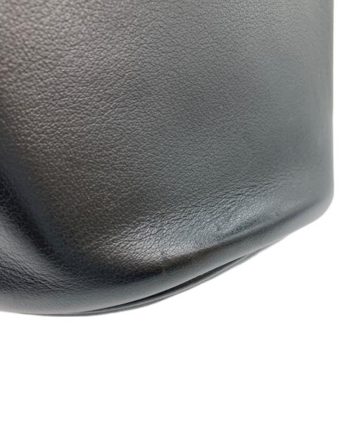 BALENCIAGA（バレンシアガ）BALENCIAGA (バレンシアガ) エブリデイ ドローストリングバケットバッグ ブラック サイズ:-の古着・服飾アイテム