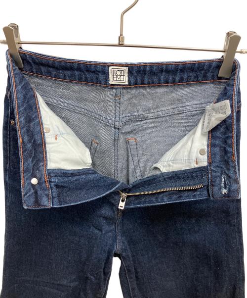 toteme（トーテム）toteme (トーテム) Barrel Leg Denim インディゴ サイズ:SIZE W27の古着・服飾アイテム