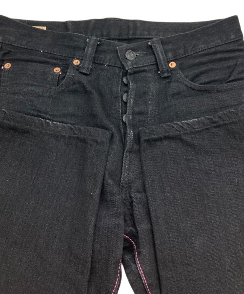 MOMOTARO JEANS（桃太郎ジーンズ）MOMOTARO JEANS (桃太郎ジーンズ) 出陣ナローテーパードボタンフライ ブラック サイズ:	SIZE 73.5cm (W29)の古着・服飾アイテム