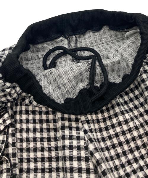 Candy Stripper（キャンディーストリッパー）Candy Stripper (キャンディーストリッパー) DECORATIVE RIBBON パンツ ホワイト×ブラック サイズ:2の古着・服飾アイテム