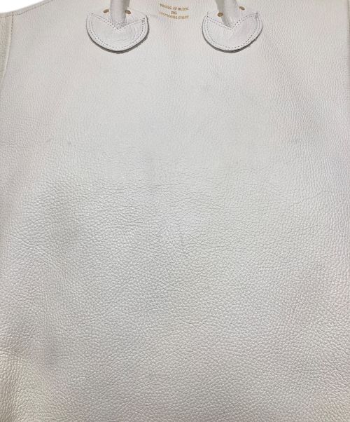 YOUNG & OLSEN The DRYGOODS STORE（ヤングアンドオルセン ザ ドライグッズストア）YOUNG & OLSEN The DRYGOODS STORE (ヤングアンドオルセン ザ ドライグッズストア) トートバッグ ホワイトの古着・服飾アイテム