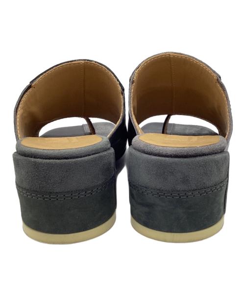MM6 Maison Margiela（エムエムシックスメゾンマルジェラ）MM6 Maison Margiela (エムエムシックスメゾンマルジェラ) オープントゥサンダル グレー サイズ:35の古着・服飾アイテム