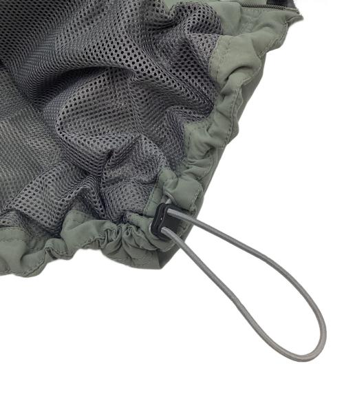 WILD THINGS（ワイルドシングス）WILD THINGS (ワイルドシングス) ナイロンベスト カーキ サイズ:Lの古着・服飾アイテム