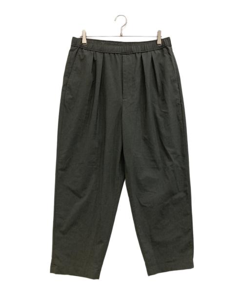 BEAMS（ビームス）BEAMS (ビームス) ドライ 2プリーツ イージーパンツ グレー サイズ:L 未使用品の古着・服飾アイテム