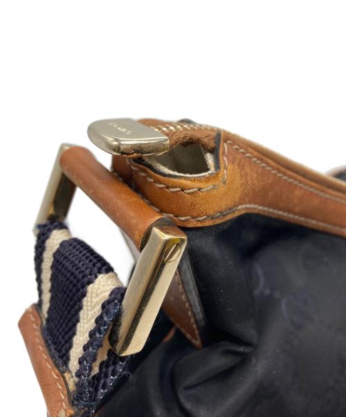 GUCCI（グッチ）GUCCI (グッチ) ショルダーバッグ ネイビーの古着・服飾アイテム