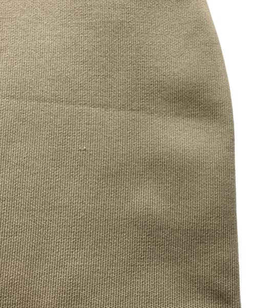 Adam et Rope（アダム エ ロペ）Adam et Rope (アダム エ ロペ) 2WAYパールボタンニットジャンパースカート モカ サイズ:Fの古着・服飾アイテム