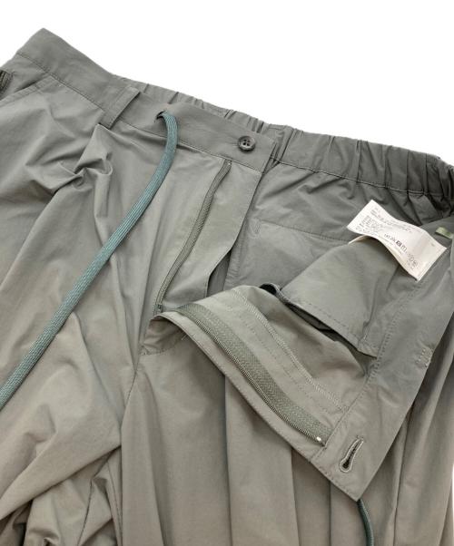 K-3B（ケースリービー）K-3B (ケースリービー) 105 A 4WAYストレッチ ジョガーパンツ モスグレー サイズ:4の古着・服飾アイテム